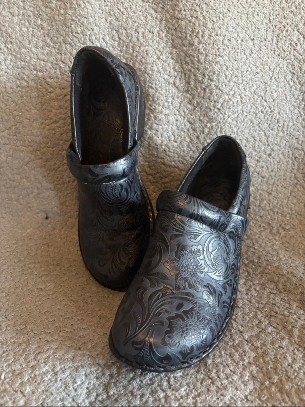 BOC Clogs - Picture 2 of 5